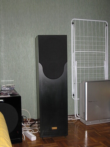 post-1323-1231004174.jpg