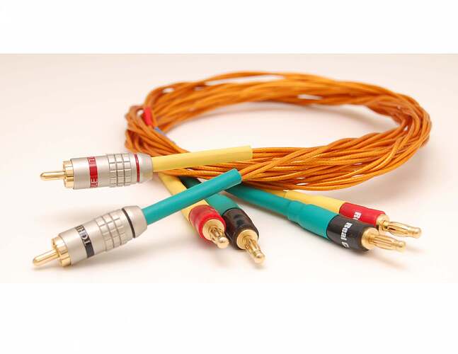 582feafb3d912_ProItemsAudioLuxRCA-RCAGoldCables_4.JPG.c0a55ff72ae8527b98e06a41371902bc.JPG