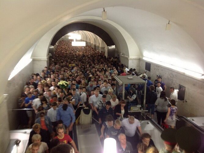 v_moskve_zagorelos_metro_406542_004.jpg.ef9fa24ecc72a3b4502c764dbc4e8658.jpg