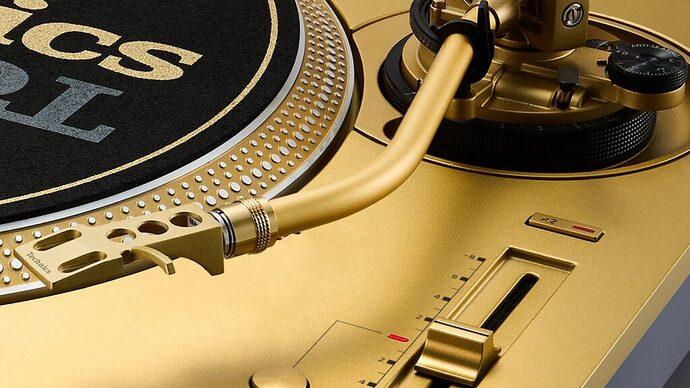 Technics SL-1200 55th Anniversary: золотая юбилейная серия доехала до России