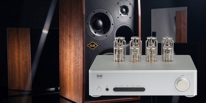 ELAC Tube 100. Восемь ламп и пульт от телевизора