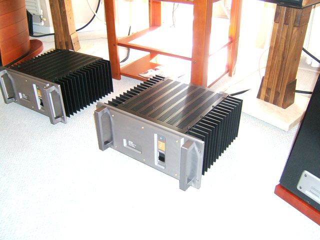 post-5-1176458856.jpg