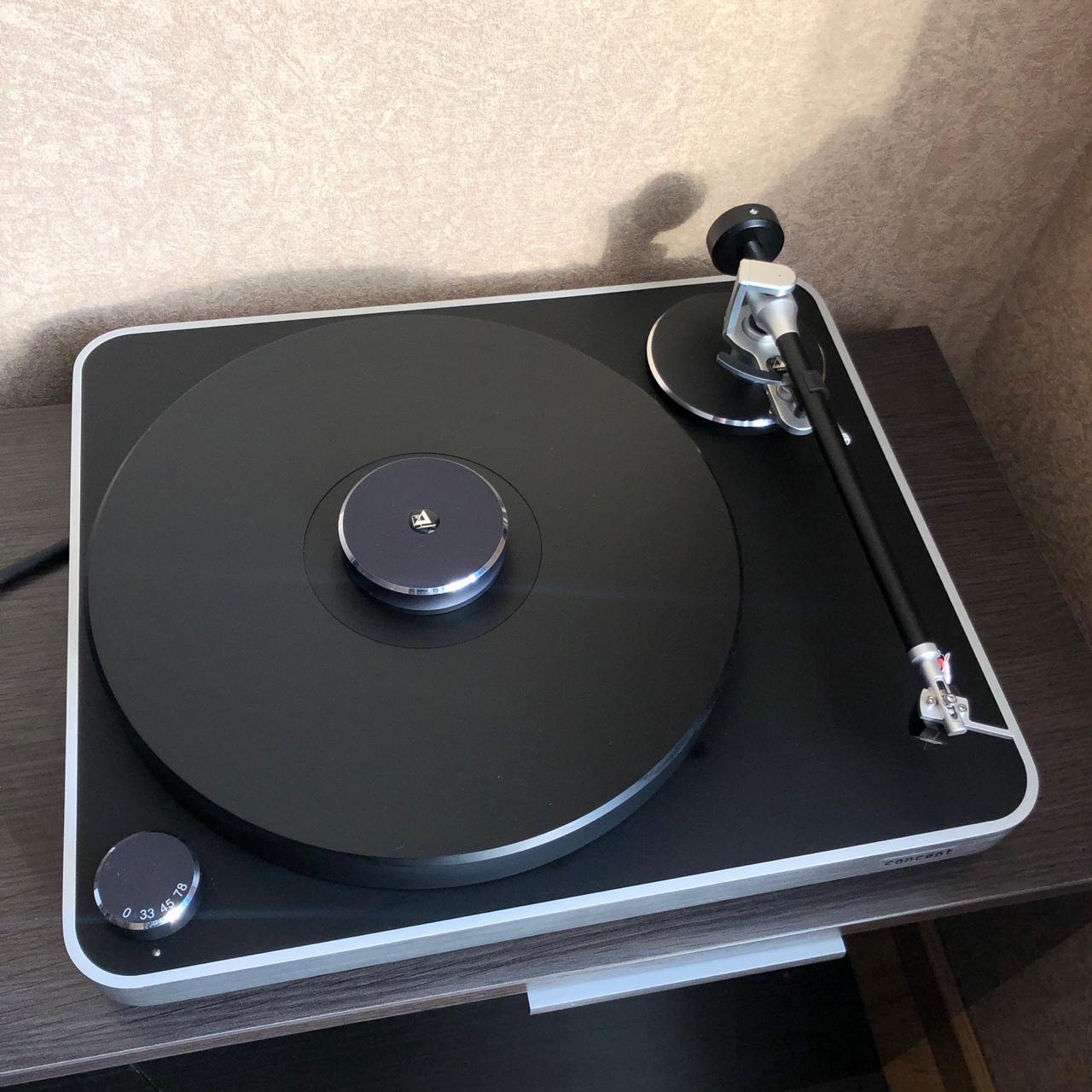 Проигрыватель виниловых дисков: Clearaudio Concept (MM)