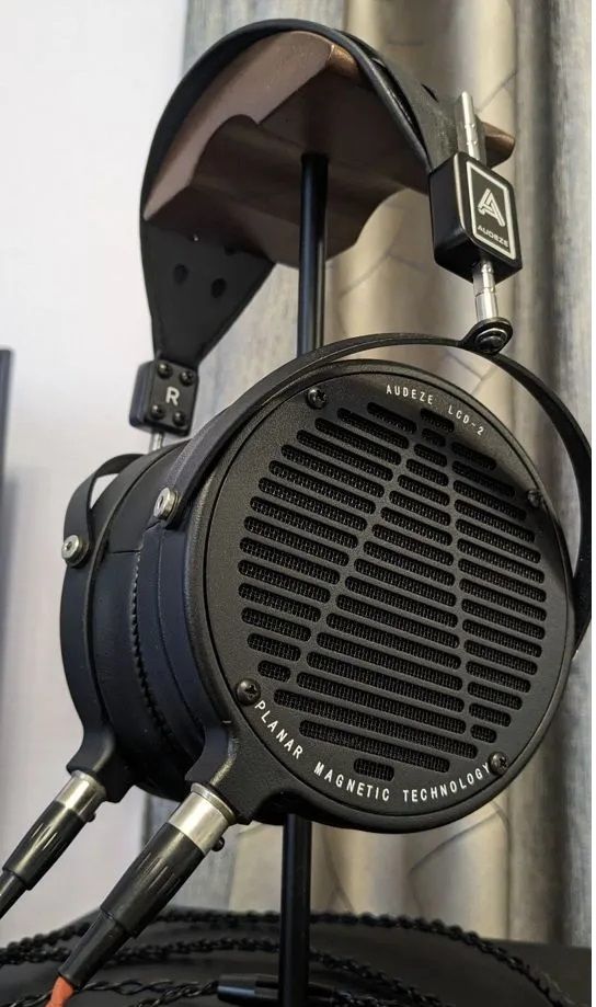 Audeze lcd 2 classic