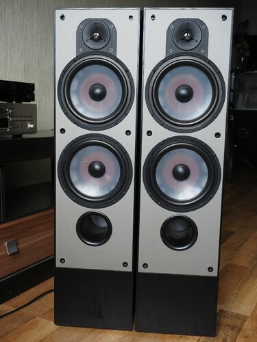 Paradigm Monitor 9