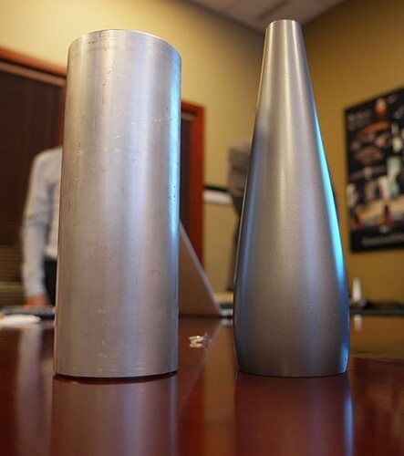 SAM_5297-aluminum-cylinder-tweeter-housing.jpg.0b2847178400c9595851df98462cf795.jpg