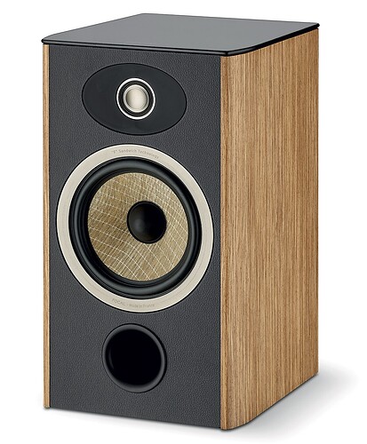 aria_n1_walnut_34_face.jpg.985f456854bb82a022b4cf156a42f602.jpg