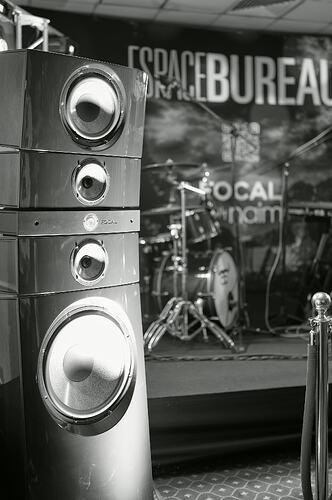 L1000460