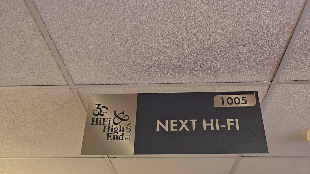Комната 1005 — Next Hi-Fi: Fyne Vintage Classic Gold XII SP, ламповый Cary и цифра HiFi Rose