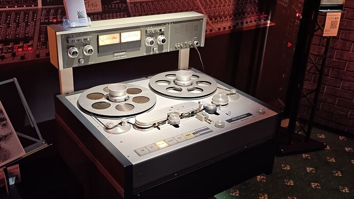 p516_2.jpg