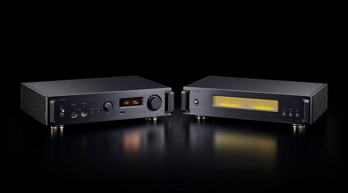 История компании TEAC. Авиаинженер, лицензия IBM и миллион домашних студий