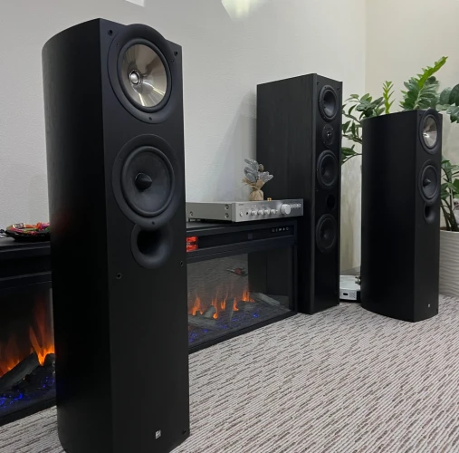 KEF, iq 7se