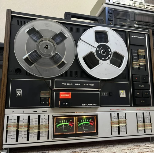 Grundig, tk 845