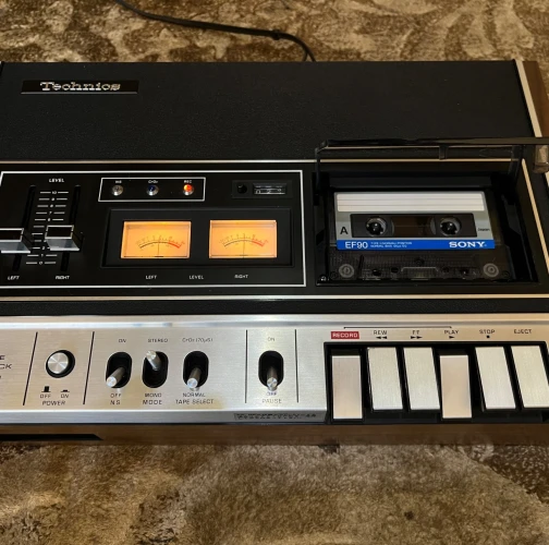 Technics, Rs 262 su
