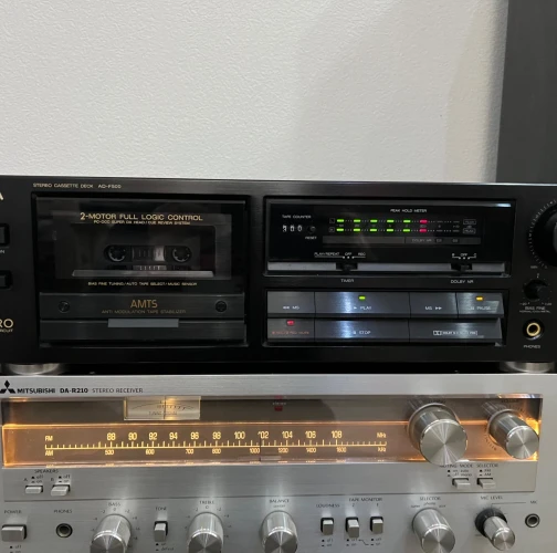 Aiwa, Ad f 500