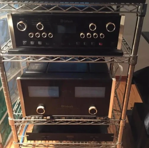 McIntosh, C42