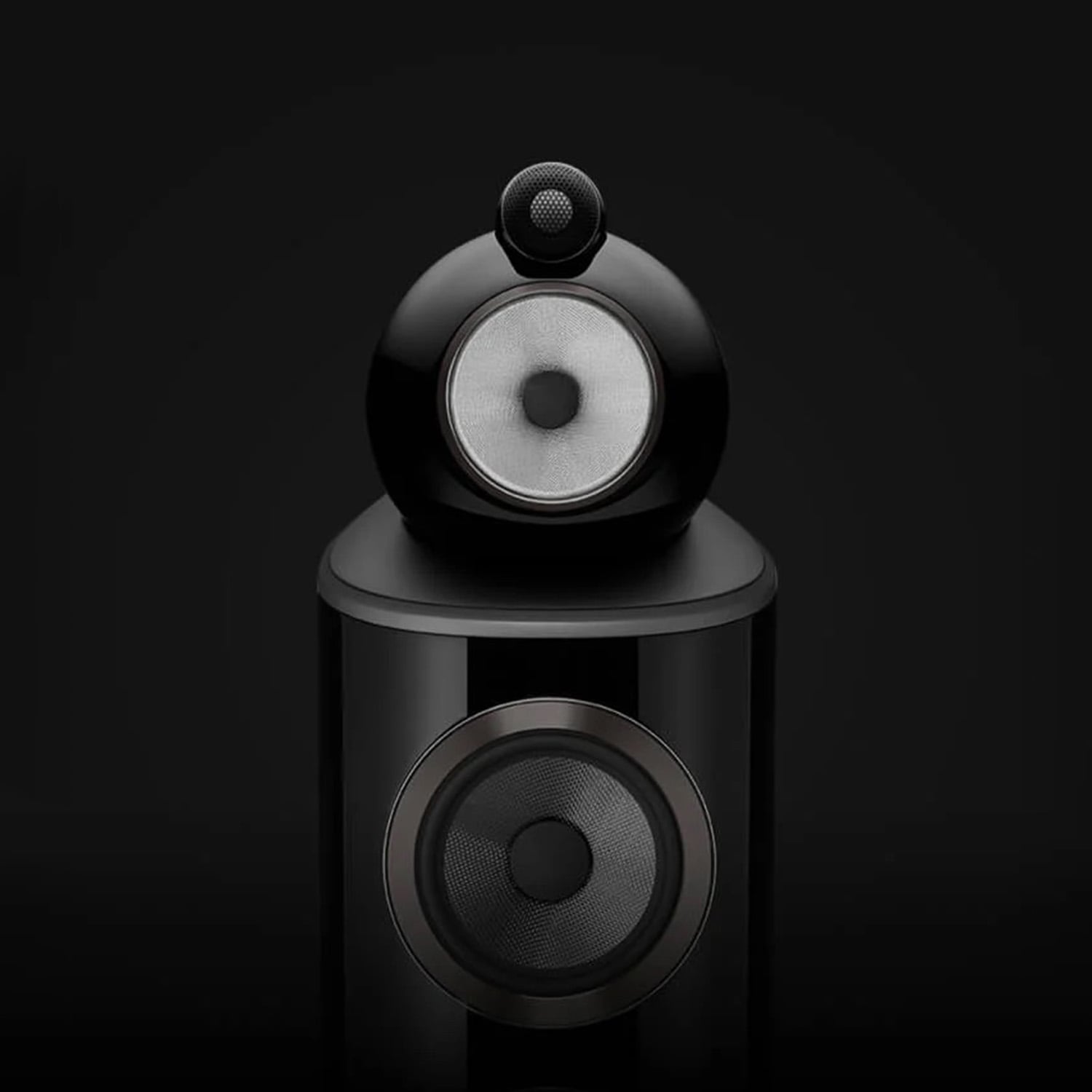 Bowers & Wilkins 803 D4 в чёрном глянце: голова Turbine Head с алмазным твитером